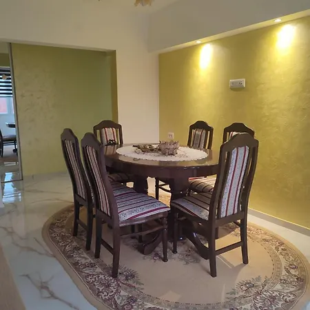 Orhideja Appartement *