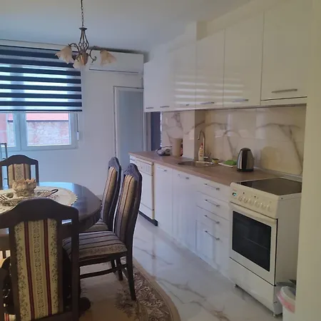 Orhideja Appartement *